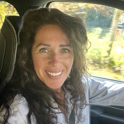 Jennifer Schmitt profile picture